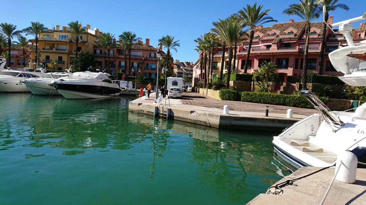 Estrella De La Bahia Apartman Casares Kültér fotó
