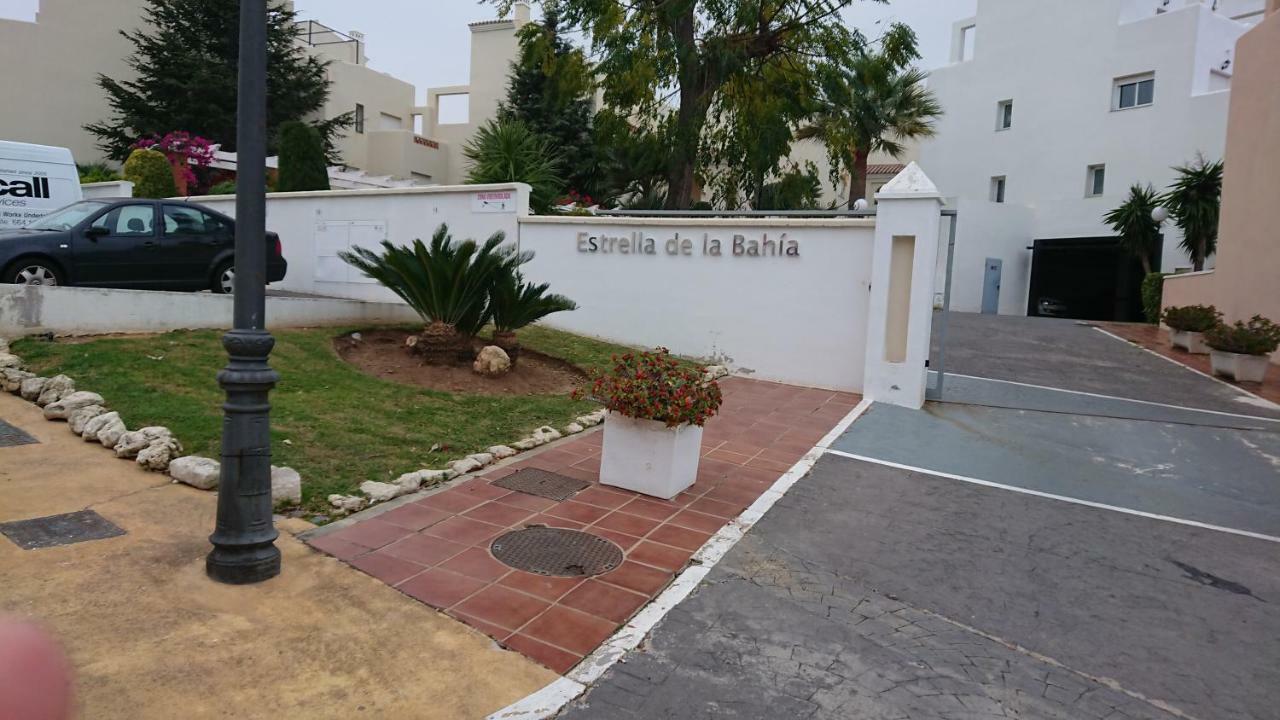 Estrella De La Bahia Apartman Casares Kültér fotó