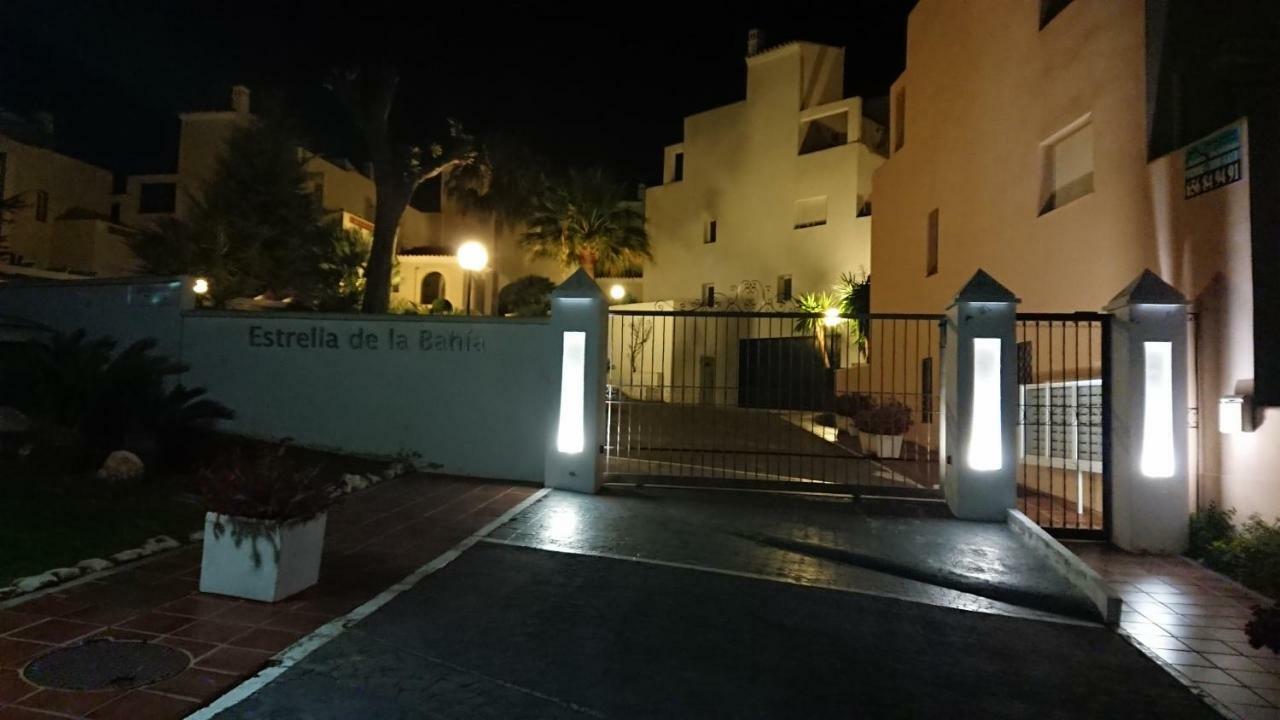 Estrella De La Bahia Apartman Casares Kültér fotó