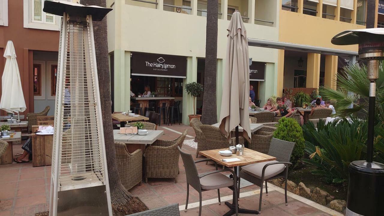 Estrella De La Bahia Apartman Casares Kültér fotó