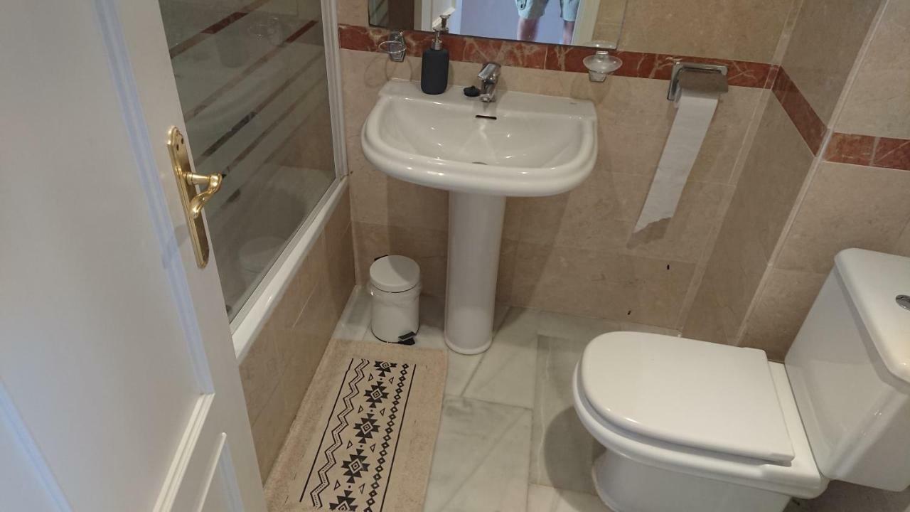 Estrella De La Bahia Apartman Casares Kültér fotó